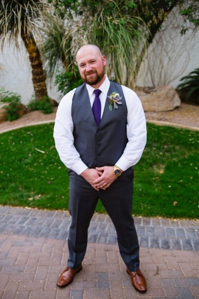 Groom's casual grey suit for his Arizona Grand Resort wedding by PMA Photography.