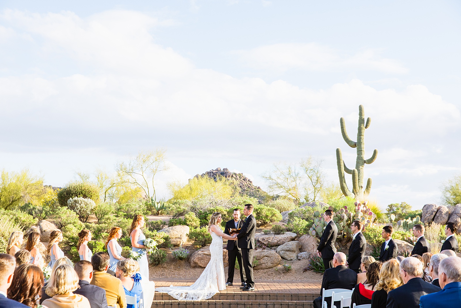 Wedding ceremony at Troon North by Phoenix wedding photographer PMA Photography.